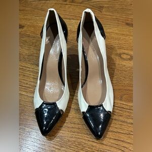 Ann Taylor Black and Cream Heels